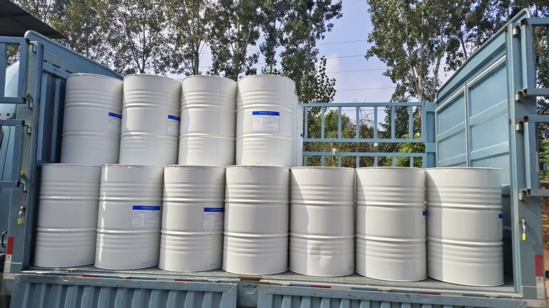 殼牌丙二醇發(fā)貨.jpg 殼牌丙二醇發(fā)貨.jpg